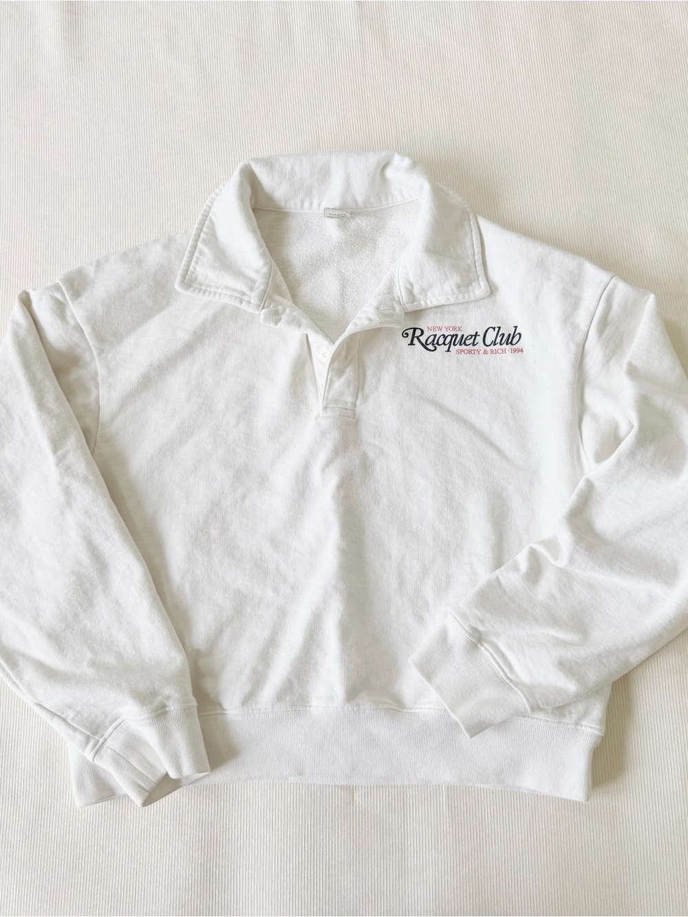 Sporty & Rich White 'Raquet Club' Collared Pullover Sweatshirt